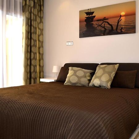 Darlex Apartments Galatex Beach Center Limassol Exterior foto